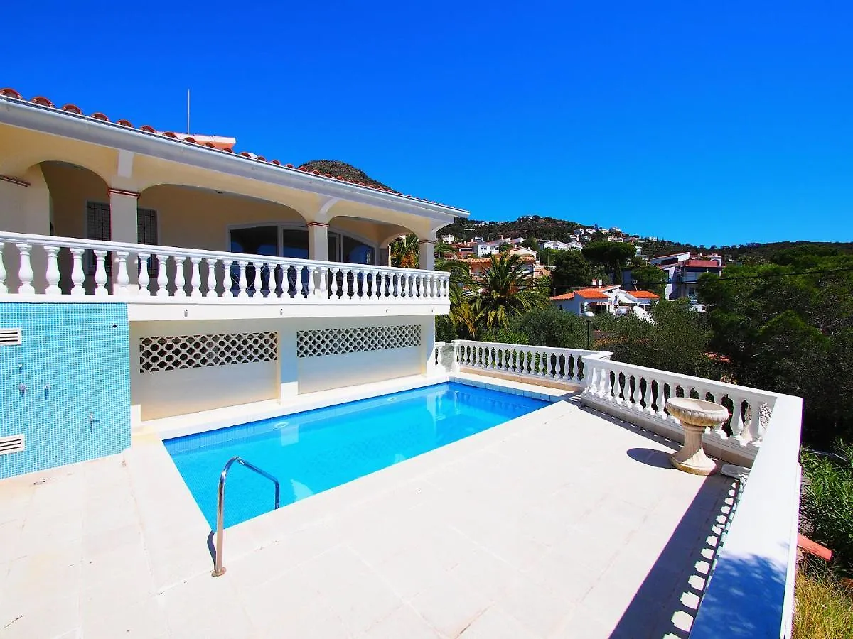 Villa Bilbao By Interhome Roses